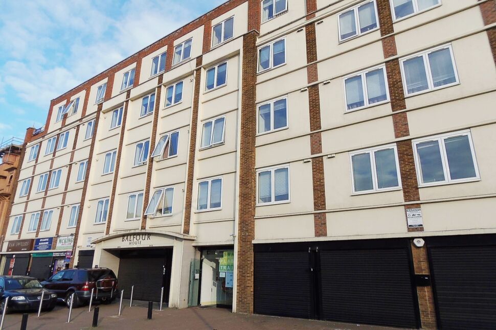 Main image of 2 bedroom Flat to rent, High Road, Ilford, Essex, IG1