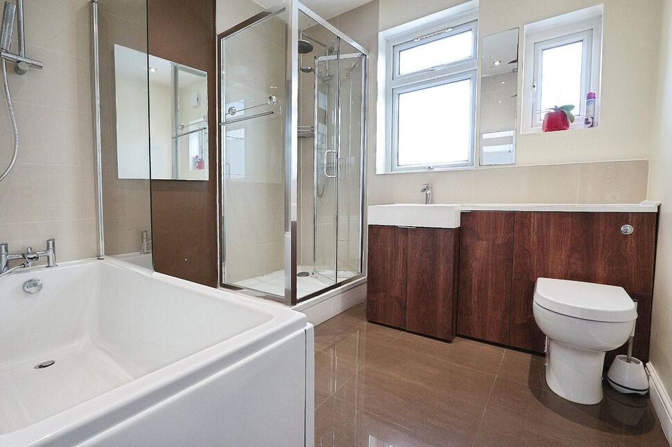 Bathroom / Shower Room / WC