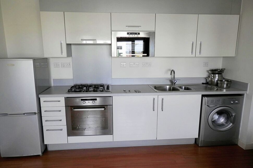 Open Plan Living Room / Kitchen