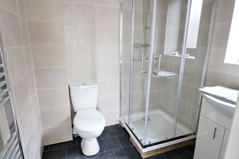 En-Suite Shower / WC