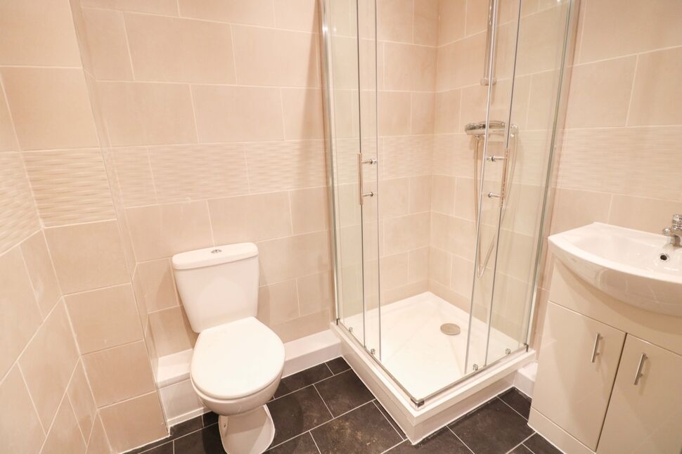 En-Suite Shower / WC