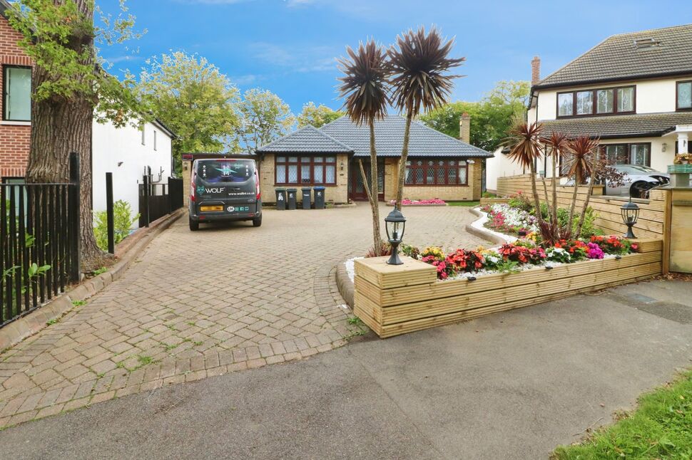 Main image of 4 bedroom Detached Bungalow for sale, Bracken Drive, Chigwell, Essex, IG7