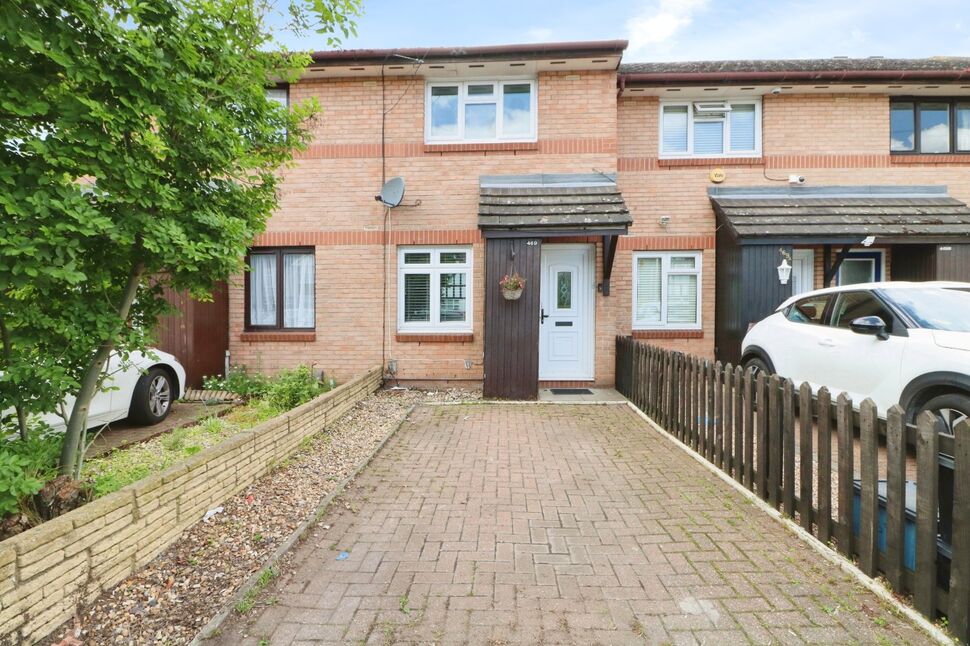 Main image of 2 bedroom Mid Terrace House for sale, Aldborough Road North, Ilford, IG2