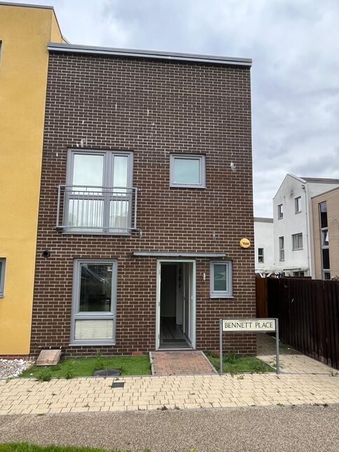 Main image of 3 bedroom Semi Detached House to rent, Bennett Place, Dartford, Kent, DA1