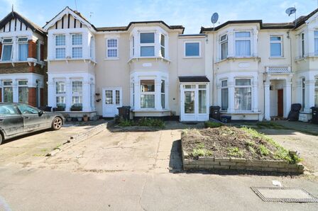 2 bedroom Mid Terrace House for sale