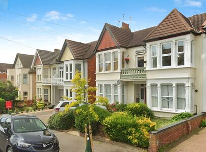 2 bedroom  Flat for sale