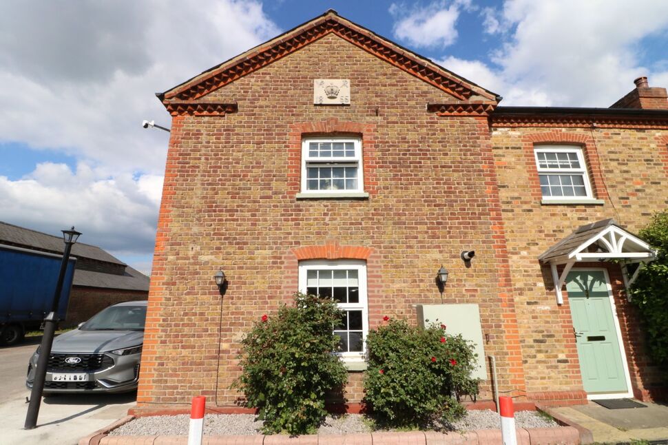 Main image of 3 bedroom Semi Detached House for sale, Forest Road, Ilford, IG6