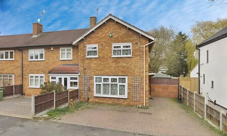 3 bedroom End Terrace House for sale