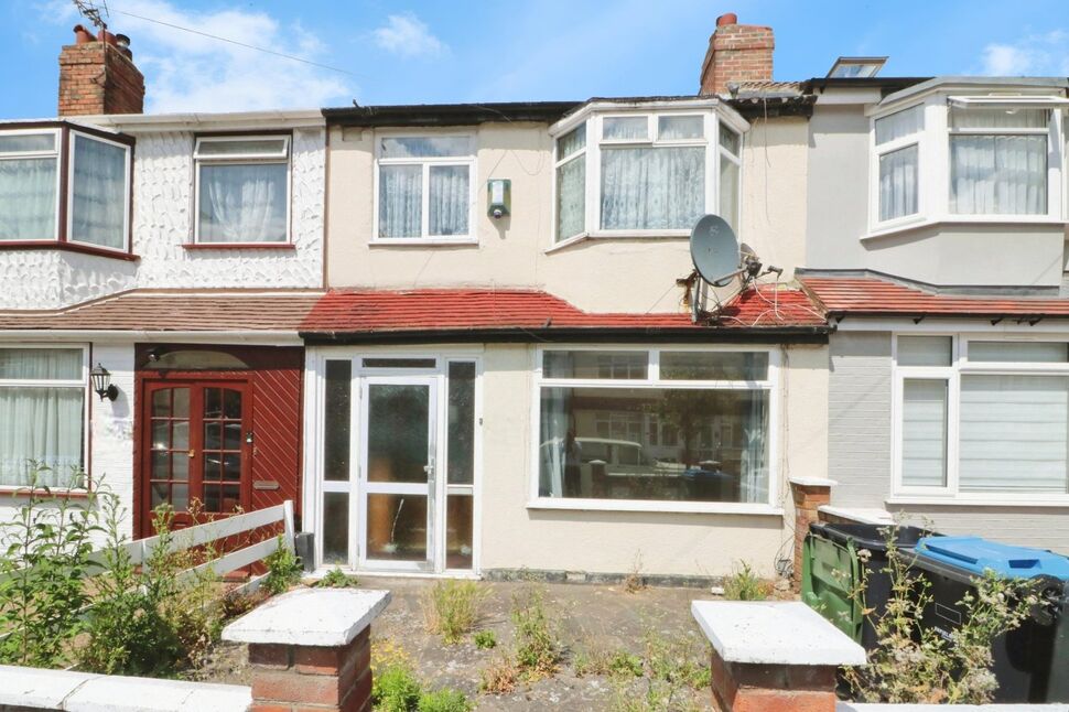 Main image of 3 bedroom Mid Terrace House to rent, Woodlands Road, London, N9