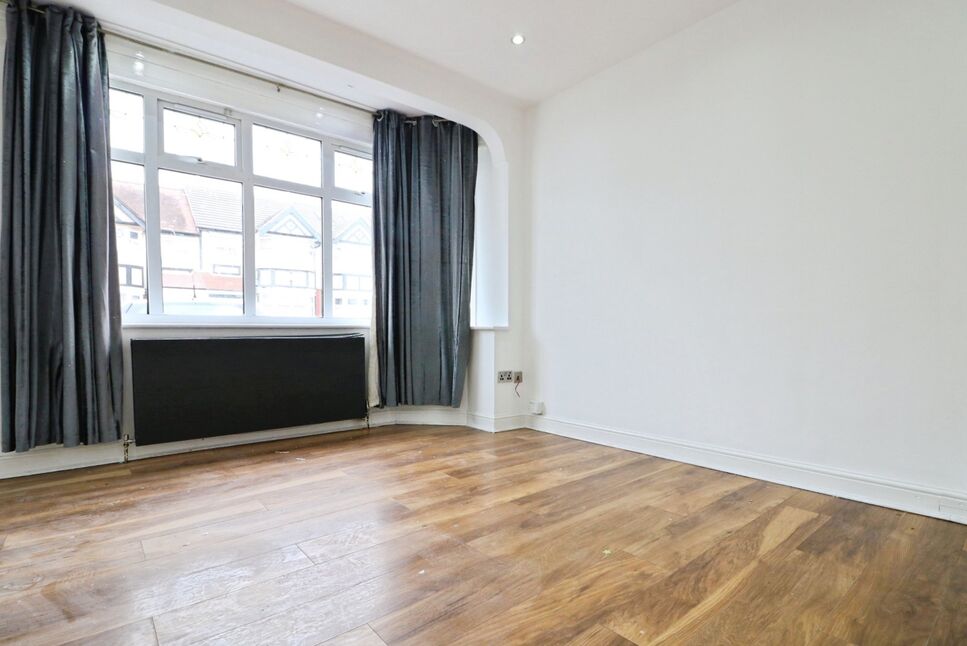 Main image of 3 bedroom Mid Terrace House for sale, Joydon Drive, Romford, RM6