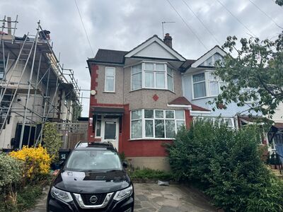 4 bedroom  House to rent