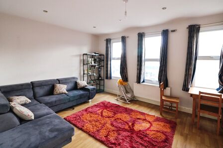 2 bedroom  Flat to rent