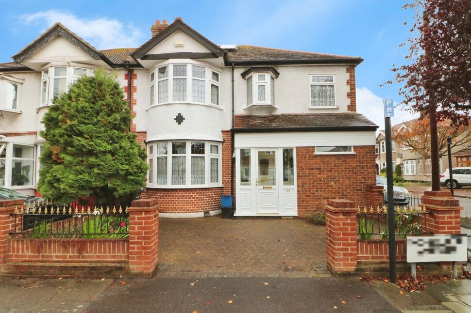 Main image of 4 bedroom End Terrace House for sale, Donington Avenue, Ilford, IG6