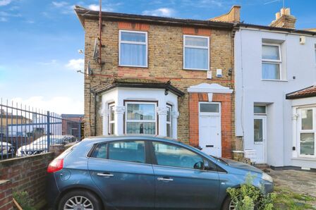 3 bedroom  House to rent