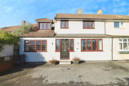 Peregrine Road, 4 bedroom Semi Detached House for sale, &pound;650,000