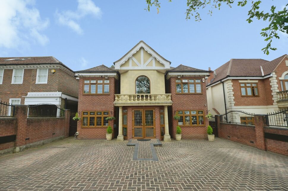 Main image of 7 bedroom Detached House for sale, Tomswood Road, Chigwell, Essex, IG7