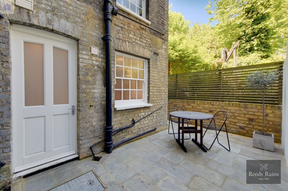 Courtyard Garden