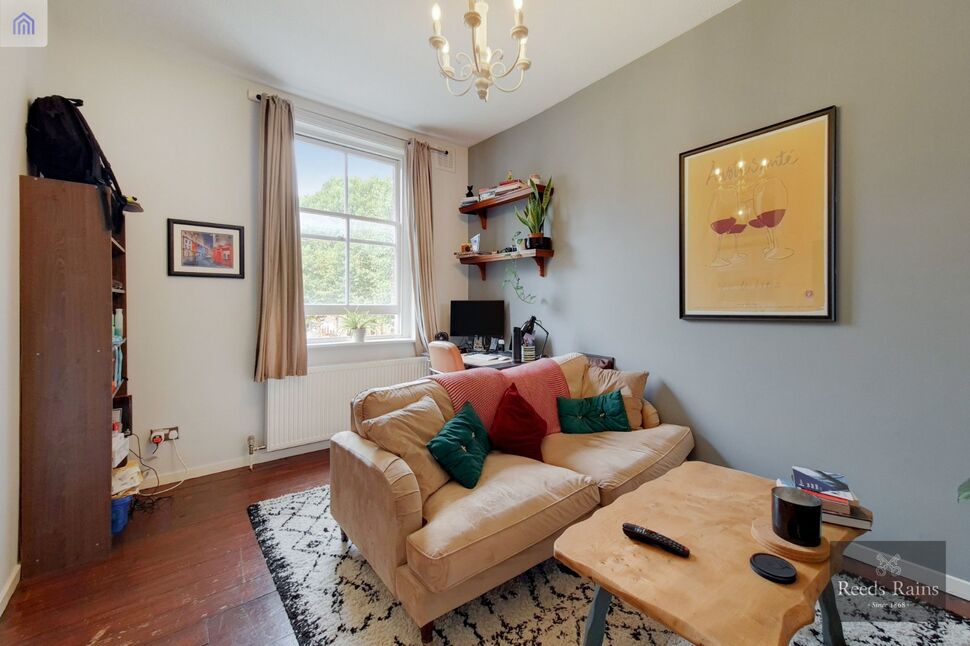 Main image of 1 bedroom Flat to rent, Mcauley Close, London, SE1