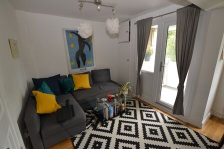 4 bedroom Flat to rent