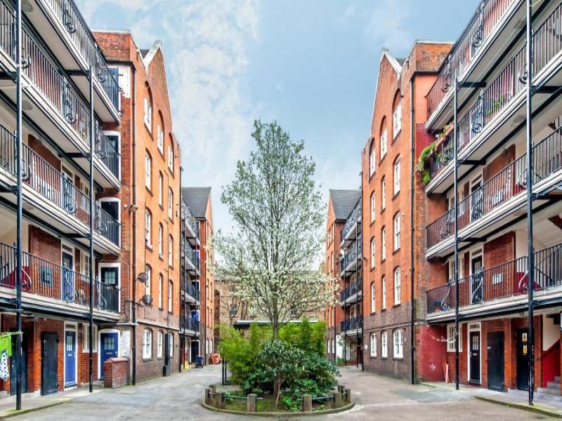 Main image of 3 bedroom Flat to rent, Webber Row, London, SE1