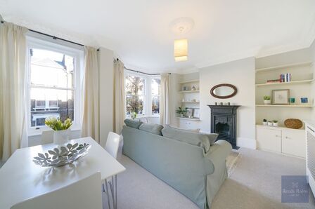 Brook Drive, 2 bedroom  Flat to rent, £2,250 pcm
