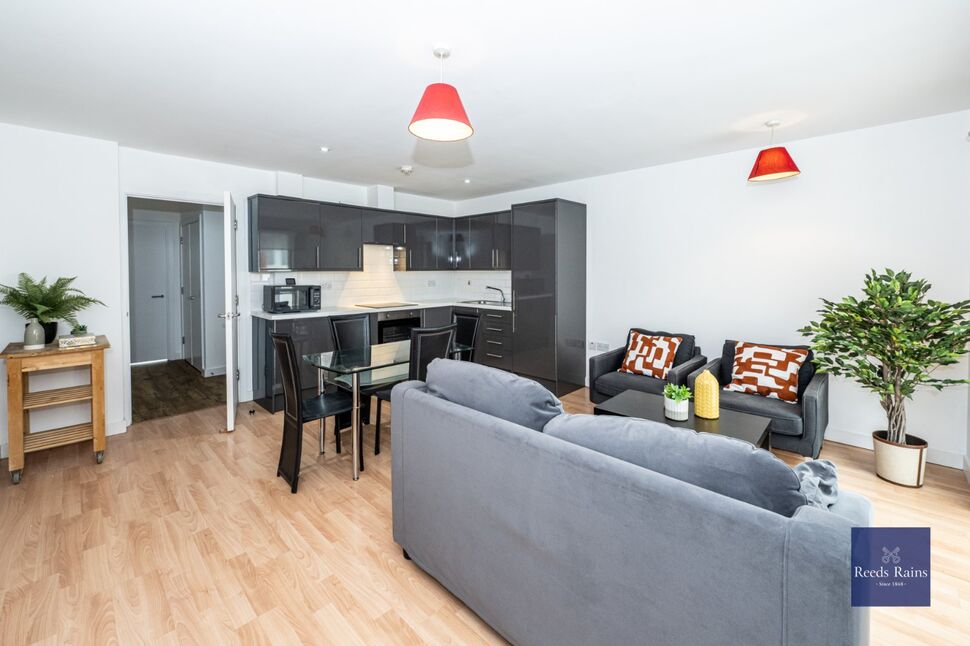 Reception / Kitchen