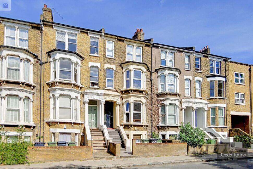 Main image of 3 bedroom Flat for sale, Bedford Road, London, SW4