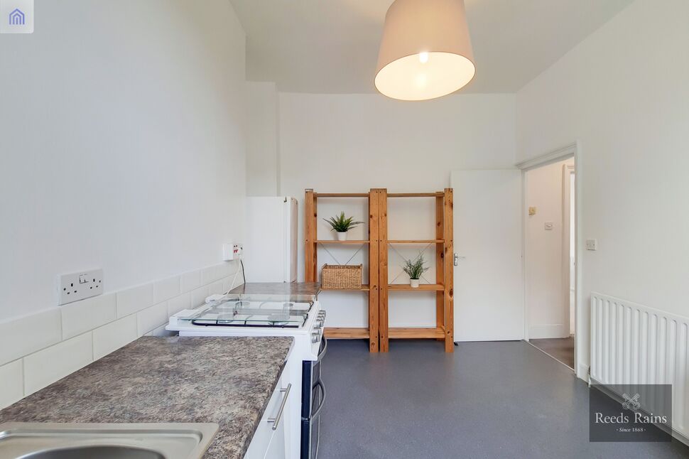 Kitchen / Breakfast Room