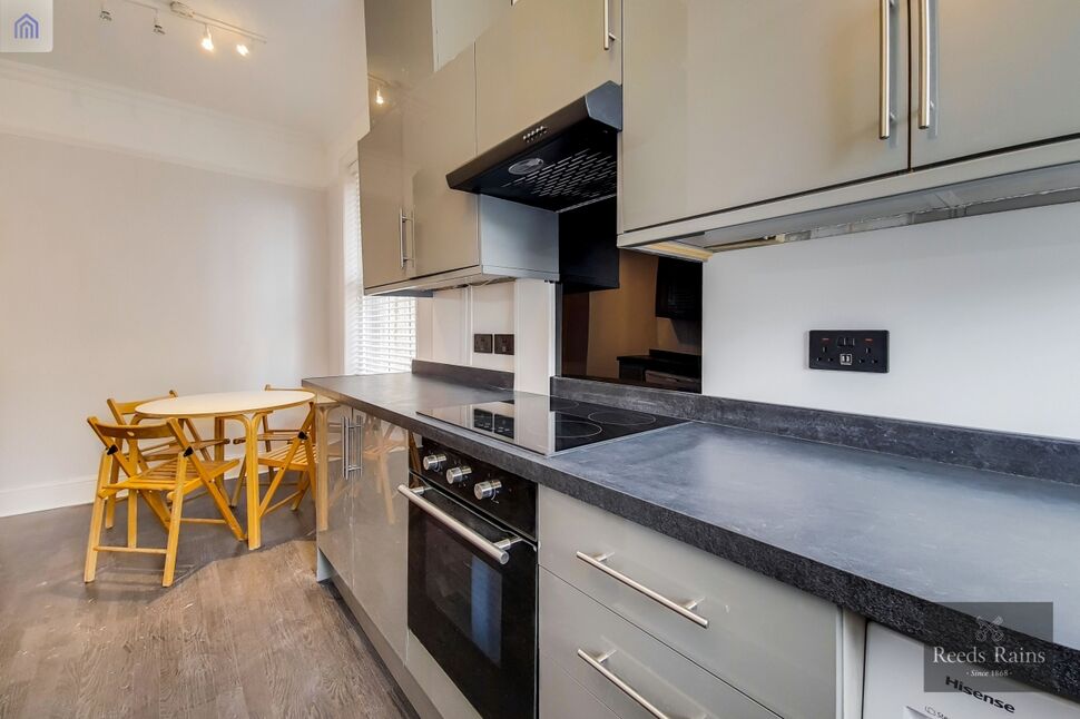 Kitchen / Breakfast Room
