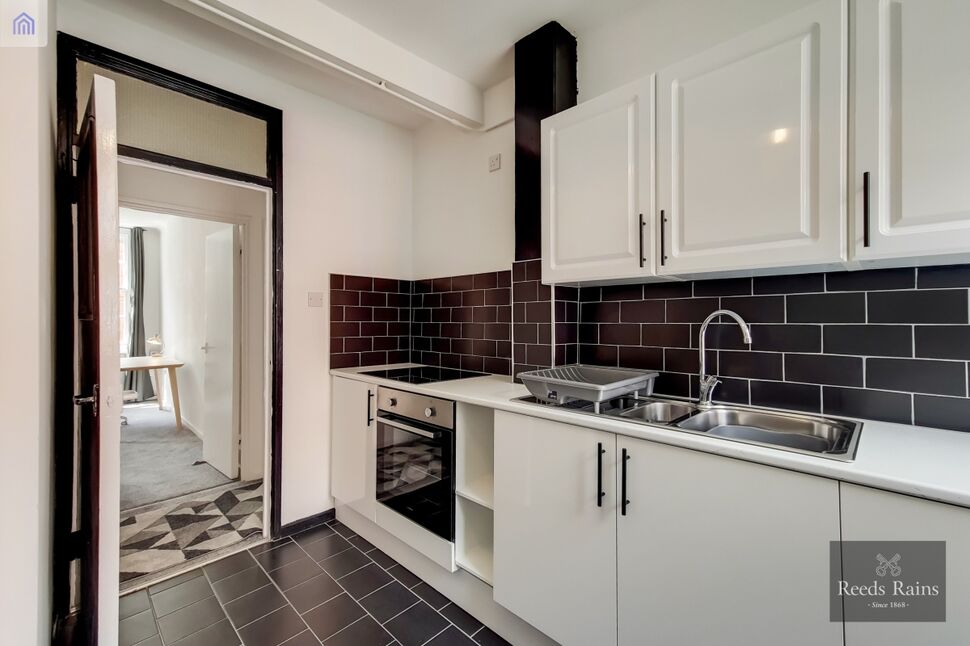 Kitchen / Breakfast Room