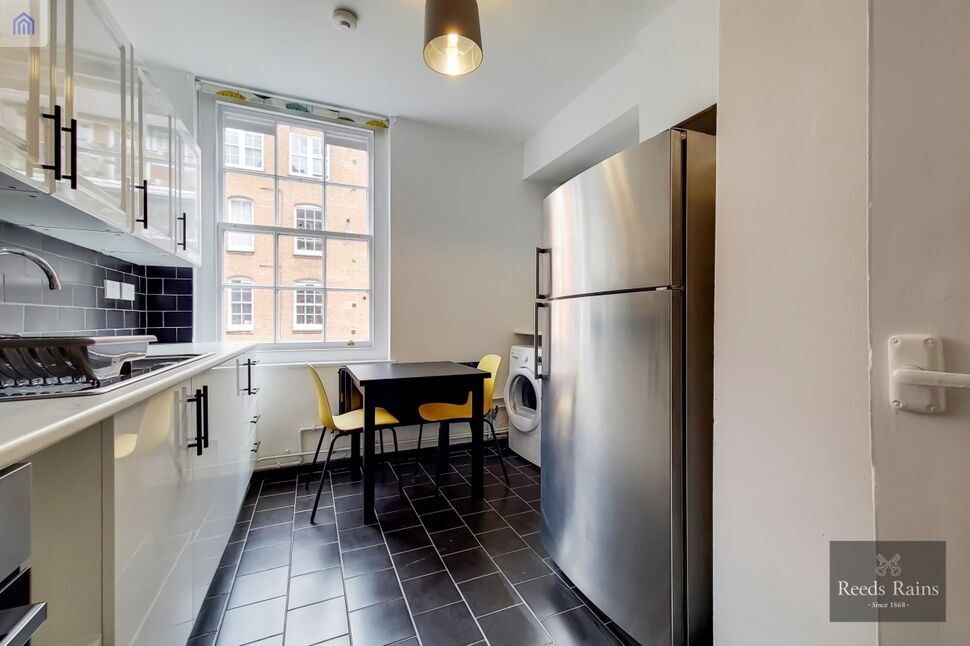 Kitchen / Breakfast Room