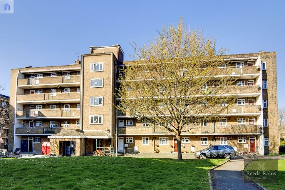 Main image of 1 bedroom Flat for sale, Lambeth Walk, London, SE11