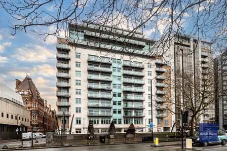 Albert Embankment, 1 bedroom Flat to rent, &pound;2,250 pcm