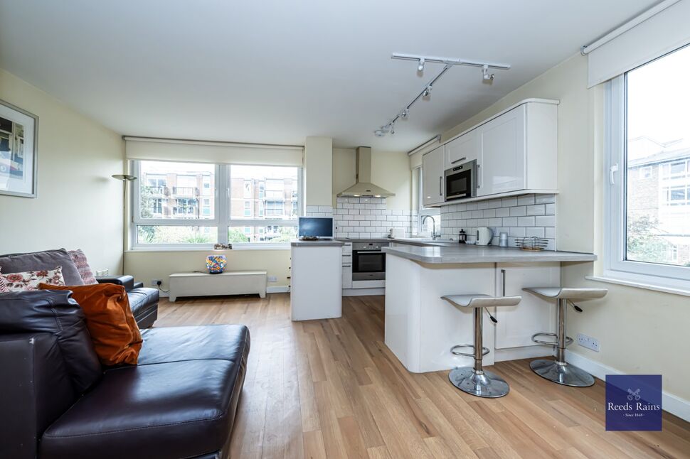 Main image of Flat for sale, Wincott Street, London, SE11