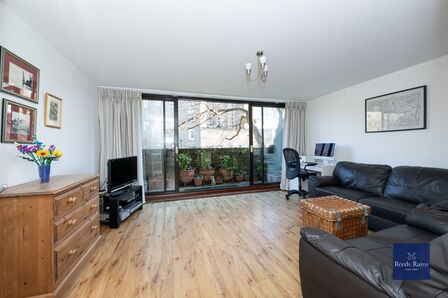 Oakey Lane, 4 bedroom  Flat for sale, £765,000