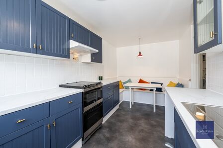 2 bedroom  Flat to rent
