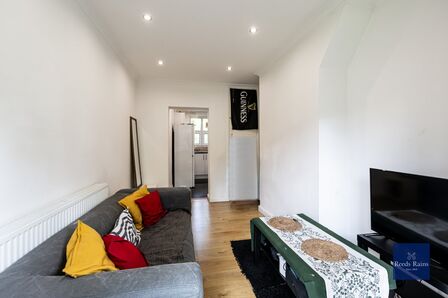 Lambeth Walk, 1 bedroom  Flat to rent, £1,750 pcm