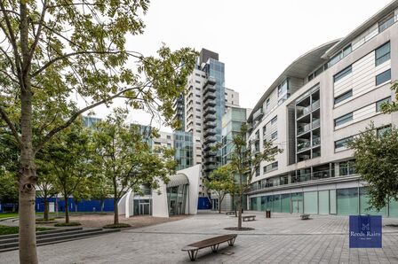1 bedroom  Flat for sale