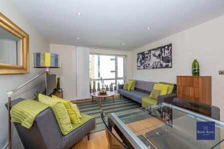 1 bedroom Flat for sale