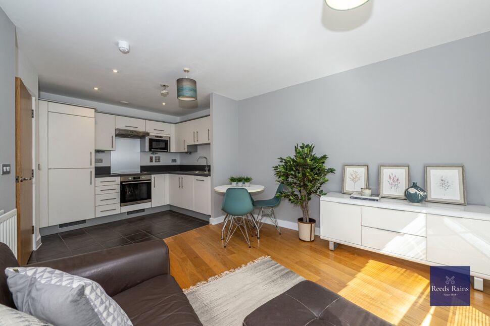 Main image of 1 bedroom Flat to rent, Hotspur Street, London, SE11