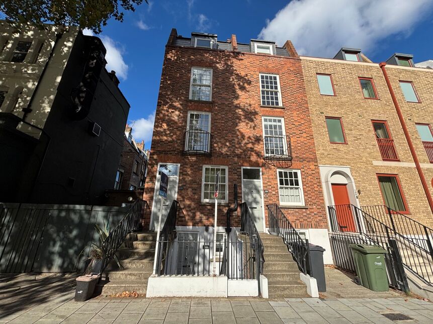Main image of 3 bedroom Flat to rent, Lambeth Road, London, SE1