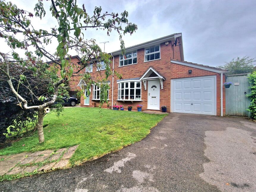 Main image of 3 bedroom Semi Detached House for sale, Allitt Grove, Kenilworth, Warwickshire, CV8