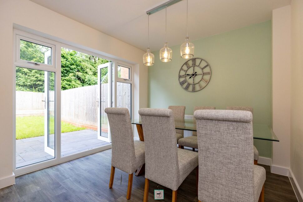 Main image of 3 bedroom Detached House for sale, Harris Way, Kenilworth, Warwickshire, CV8