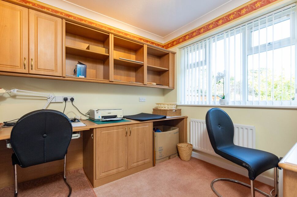 Study / Bedroom 3