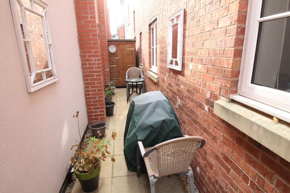 Rear Courtyard