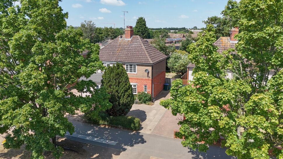 Main image of 2 bedroom Semi Detached House for sale, Charter Avenue, Coventry, West Midlands, CV4
