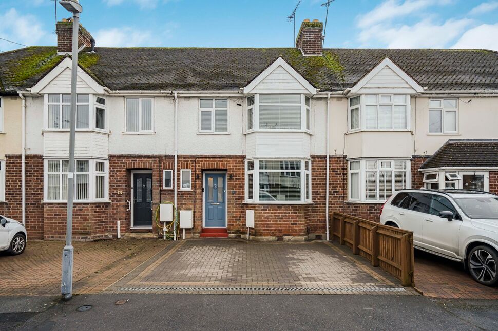 Main image of 3 bedroom Mid Terrace House for sale, Taylor Avenue, Leamington Spa, Warwickshire, CV32