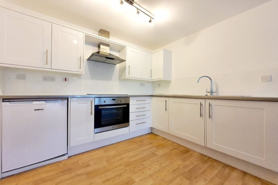 Kitchen / Living Room