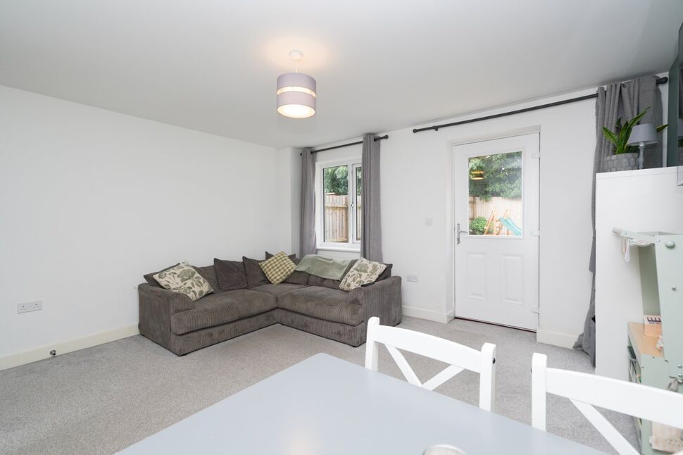 Sitting / Dining Room