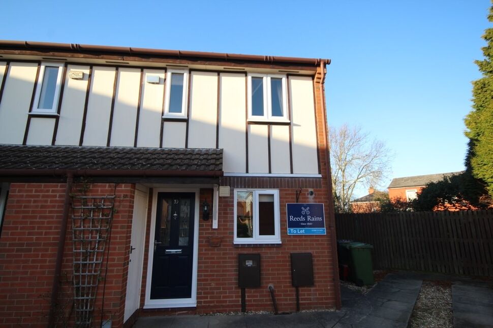 Main image of 2 bedroom Mid Terrace House to rent, Bonniksen Close, Leamington Spa, Warwickshire, CV31
